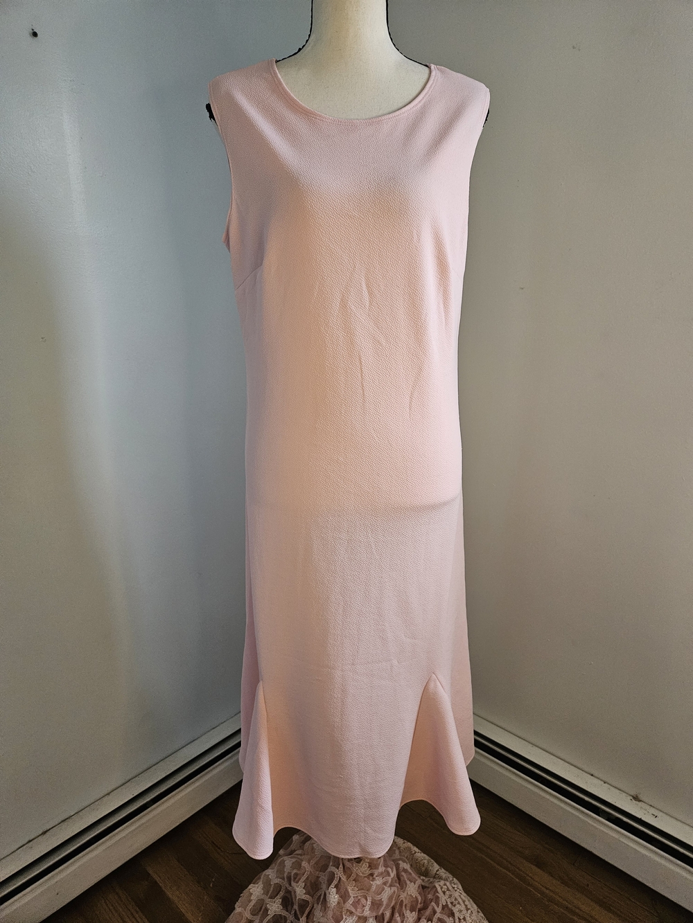 Serengeti Sleeveless Blush Pink Midi Dress
